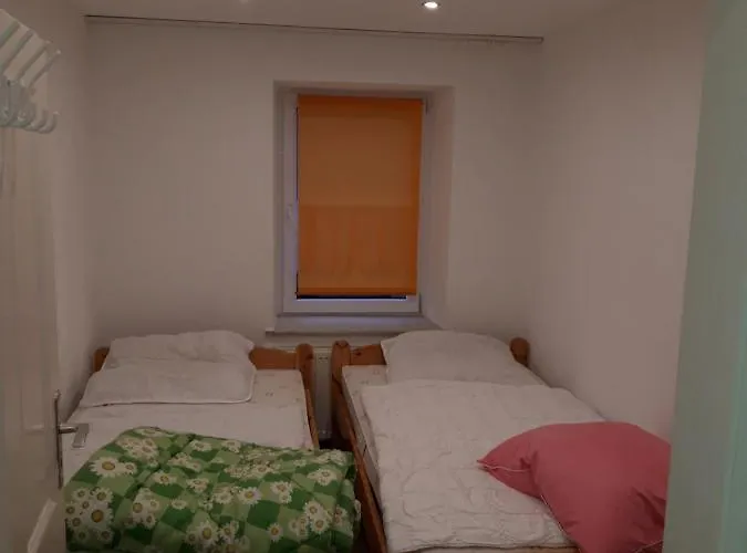 Castelnau アパート トリーア